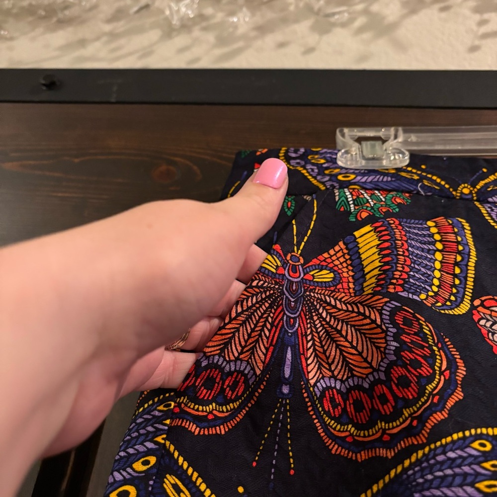 ❗️FINAL❗️NWT Trina Turk Multicolor Butterfly Print High Waist Shorts 12 - Picture 4 of 10